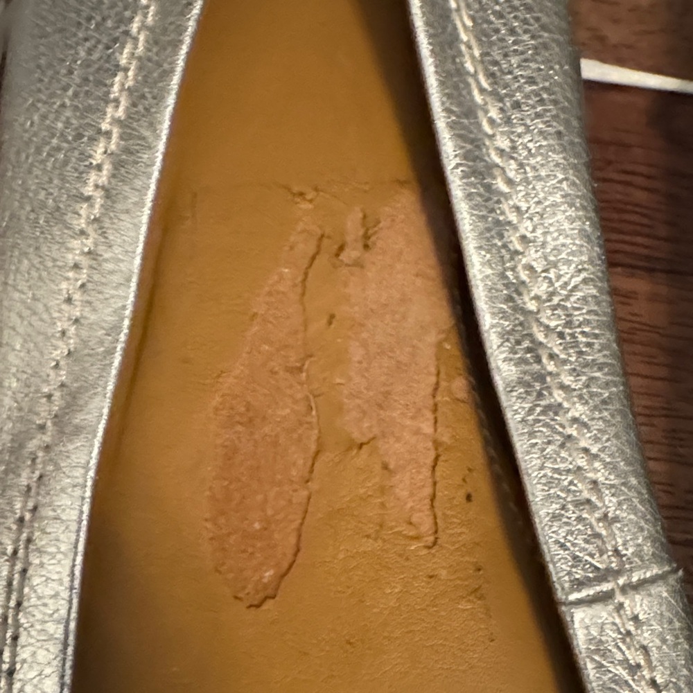 Coach Silver Women's Flats - Picture 4 of 6